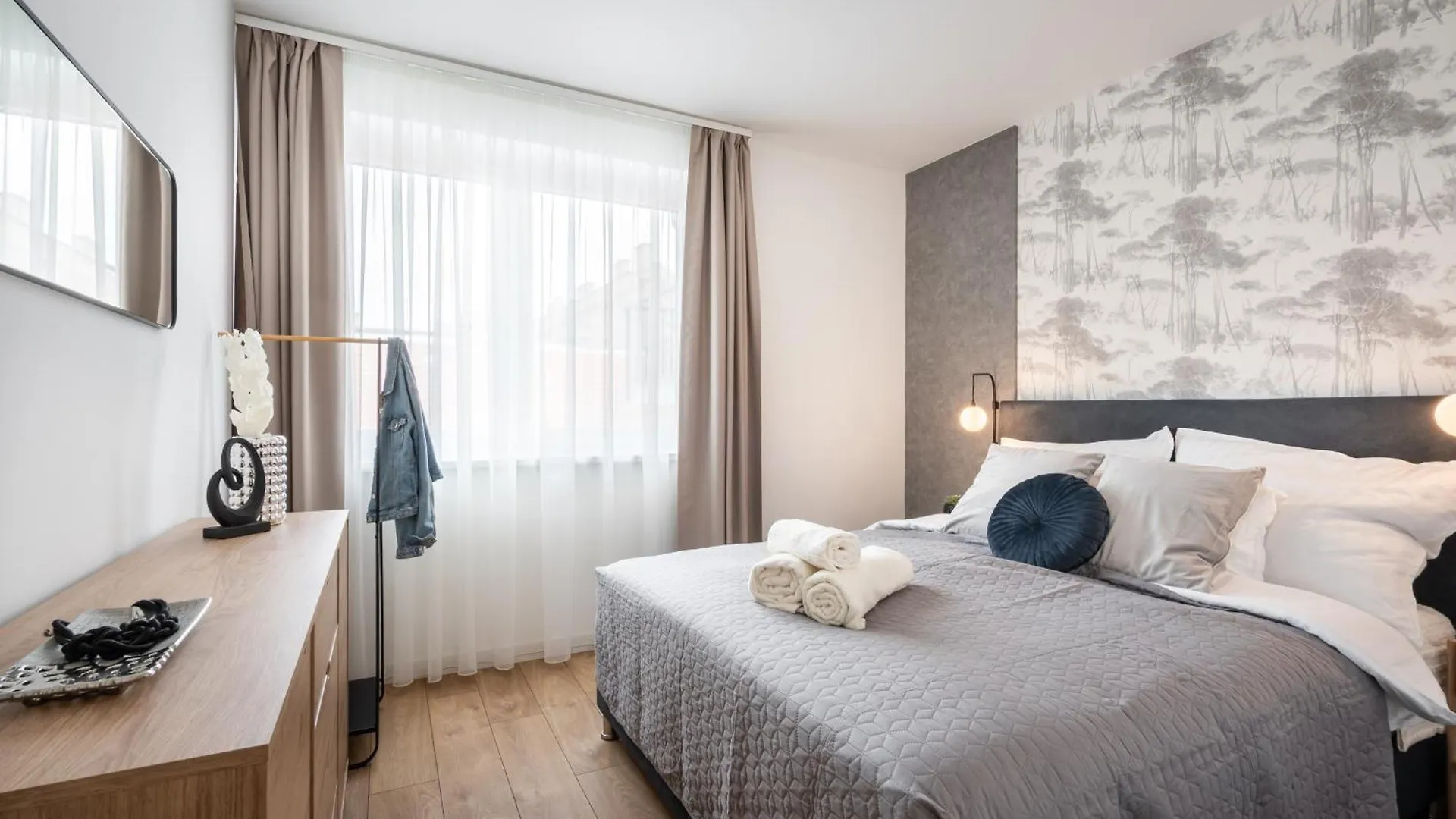 The Rose Garden Apartments Pot- Parking بودابست المجر