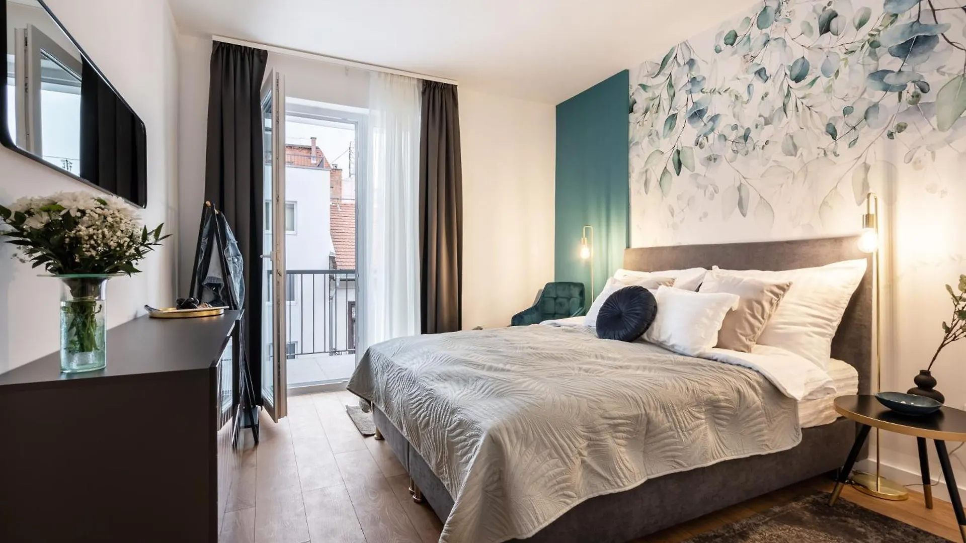 The Rose Garden Apartments Pot- Parking بودابست المجر